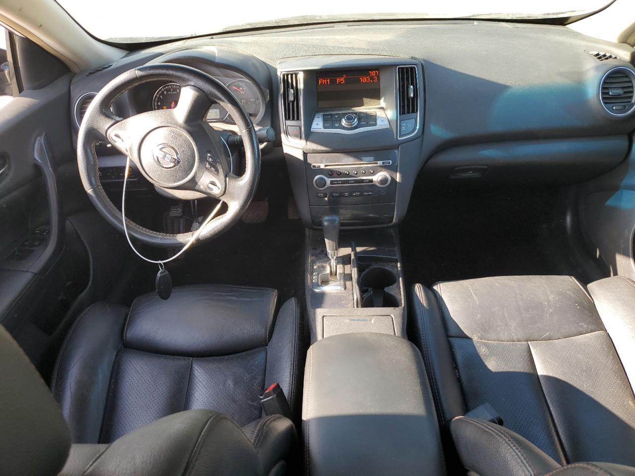2013 NISSAN Maxima
