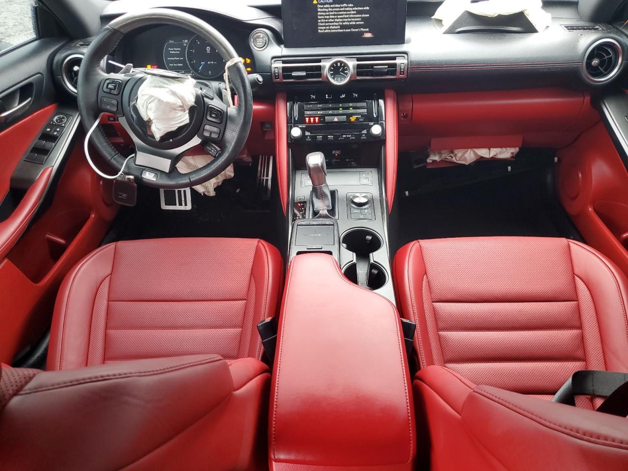 2021 LEXUS Is