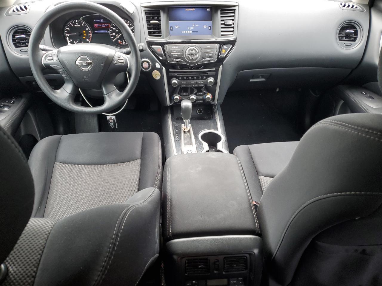 2017 NISSAN PATHFINDER