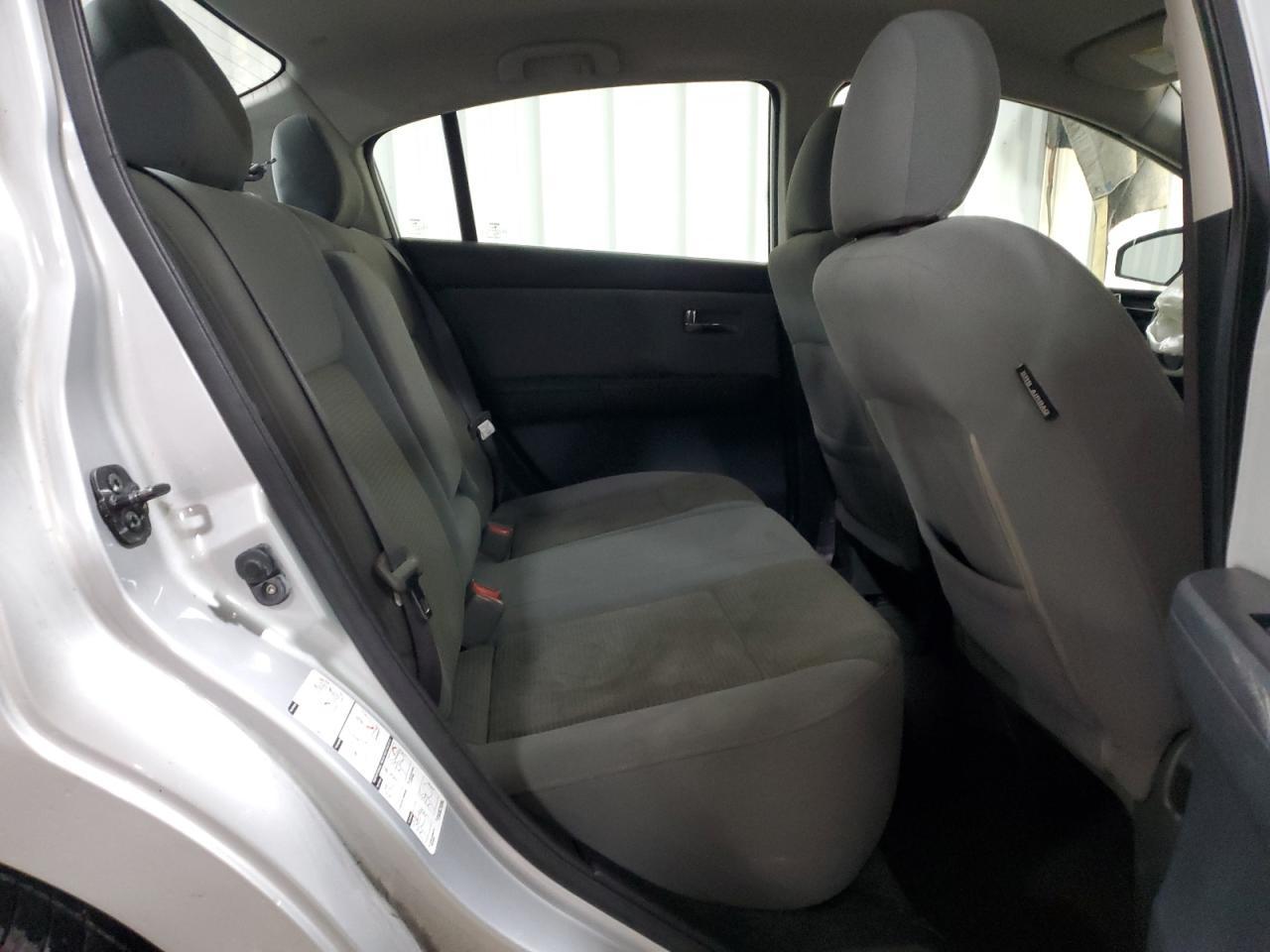 2010 NISSAN SENTRA