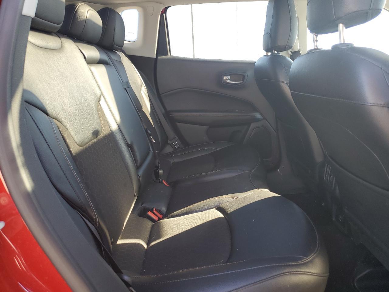 2020 JEEP Compass