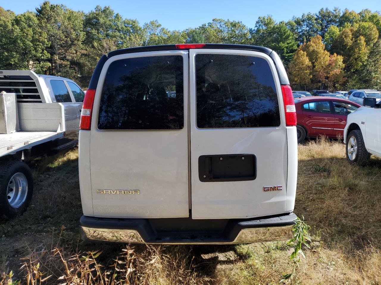 2025 GMC Savana