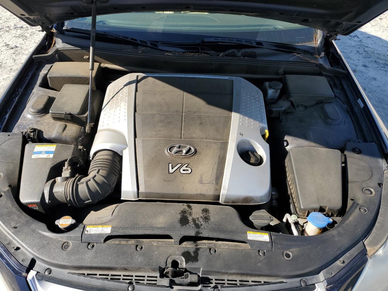 2011 HYUNDAI GENESIS