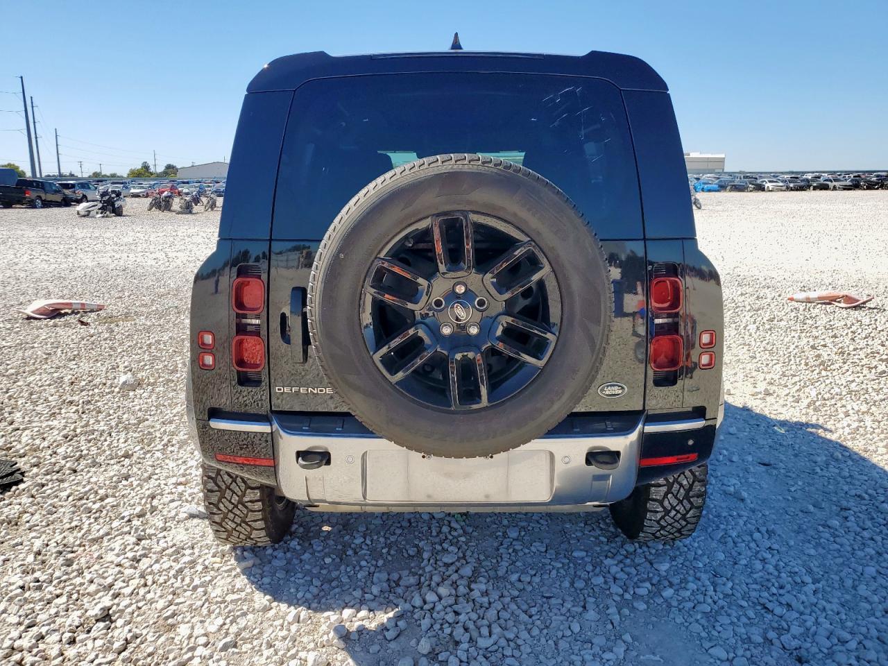 2023 LAND ROVER Defender
