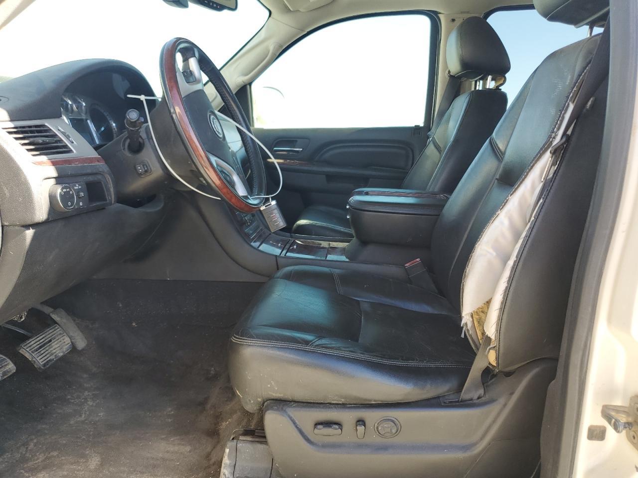 2012 CADILLAC Escalade ESV