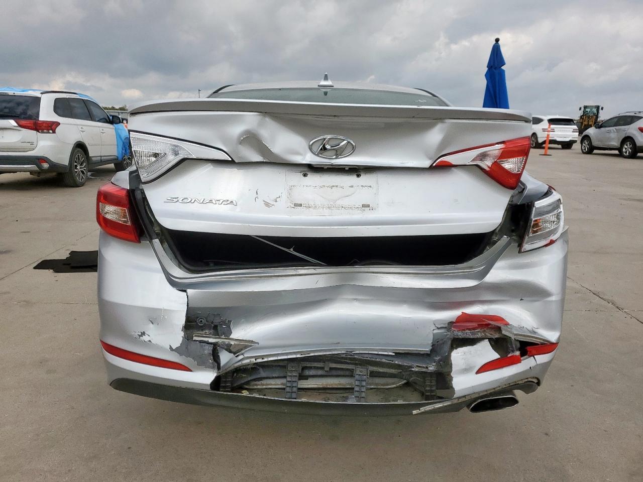 2016 HYUNDAI SONATA