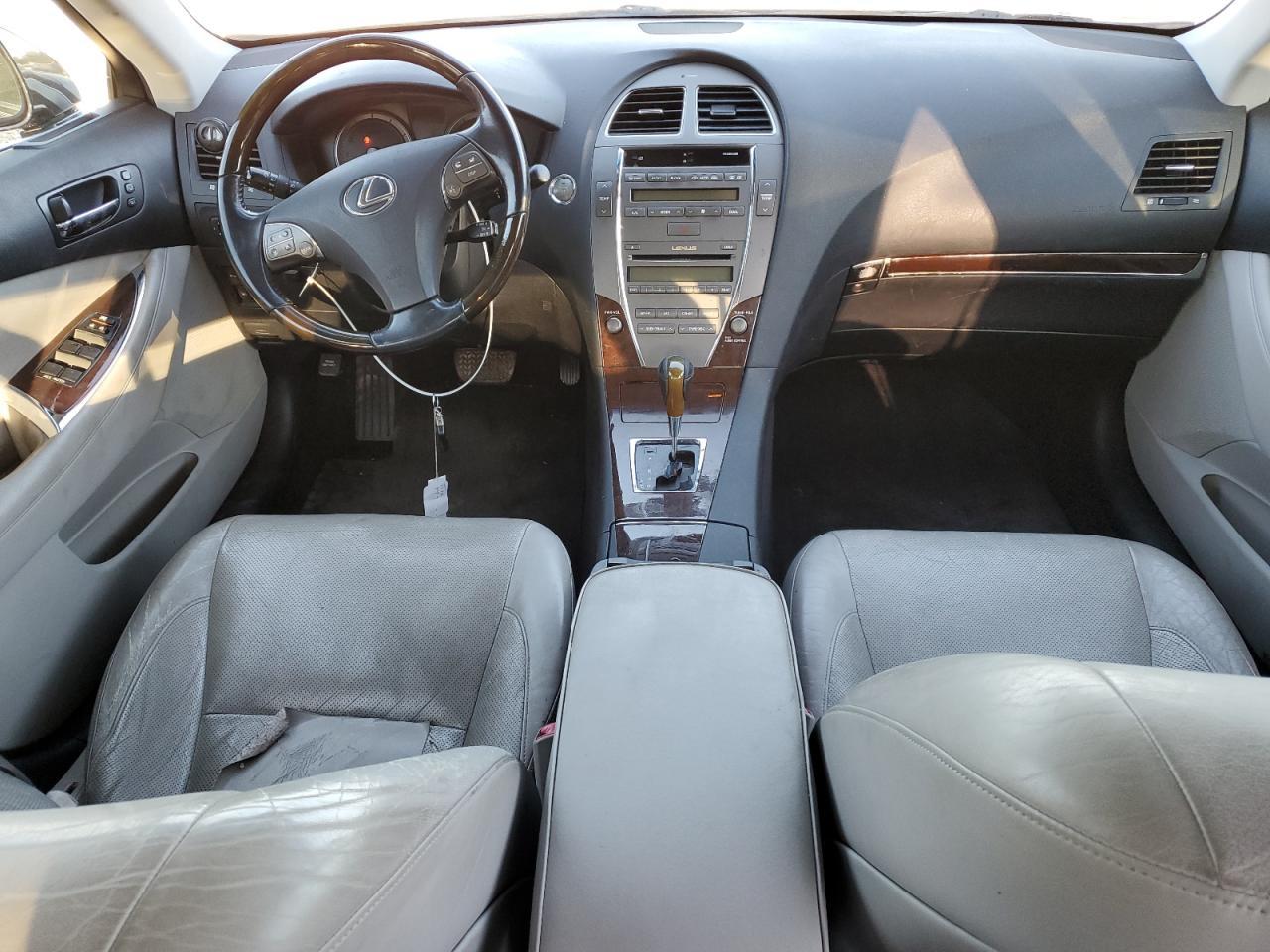 2010 LEXUS Es