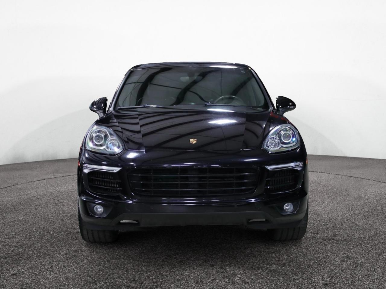 2018 PORSCHE CAYENNE
