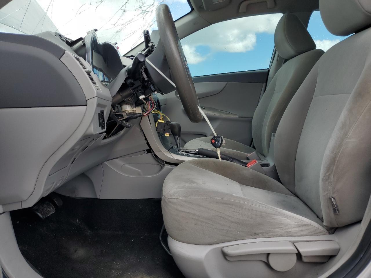 2010 TOYOTA COROLLA