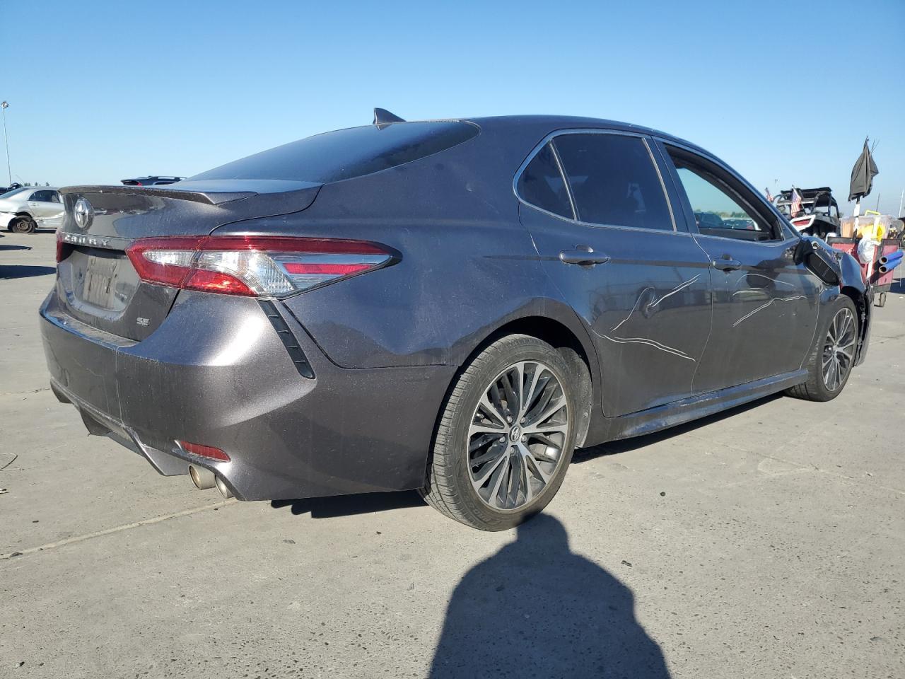 2018 TOYOTA CAMRY