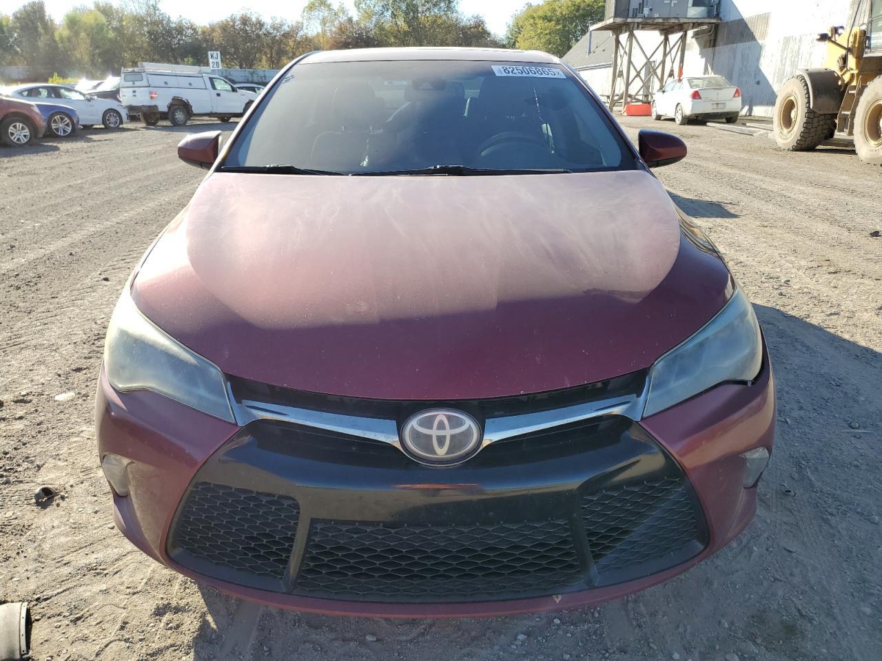 2016 TOYOTA CAMRY
