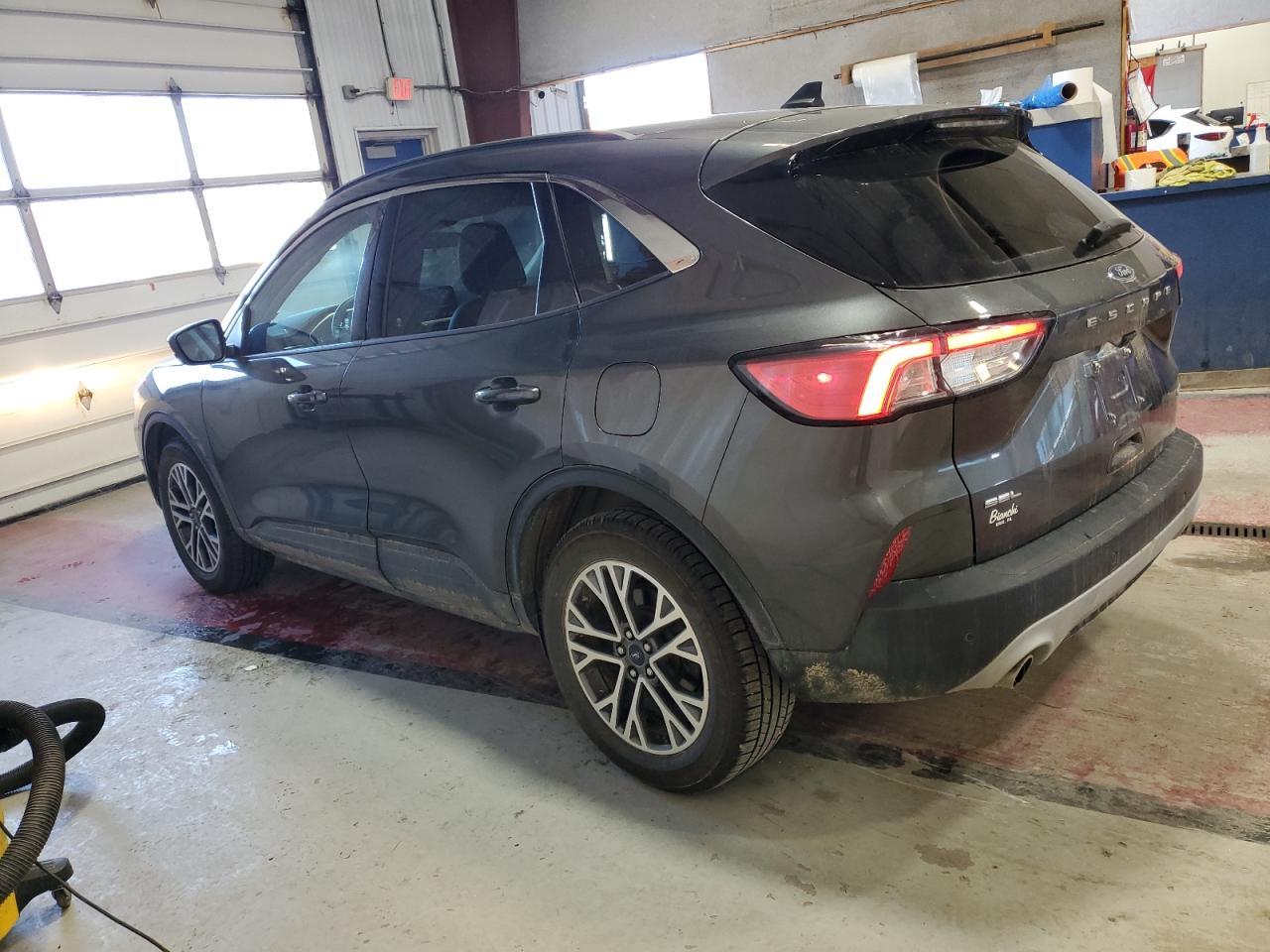 2020 FORD ESCAPE