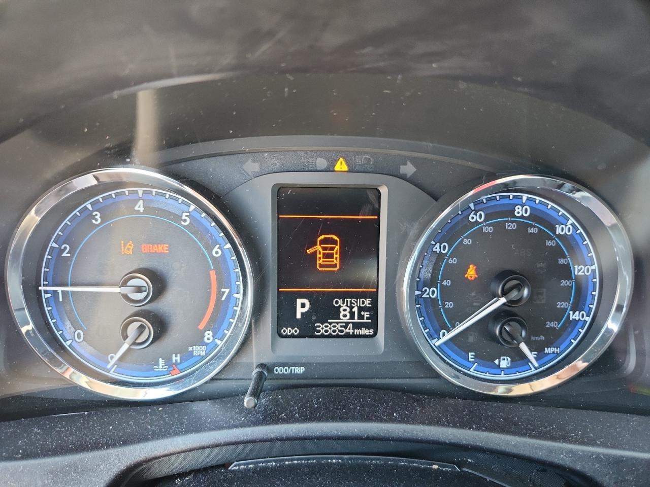 2018 TOYOTA COROLLA