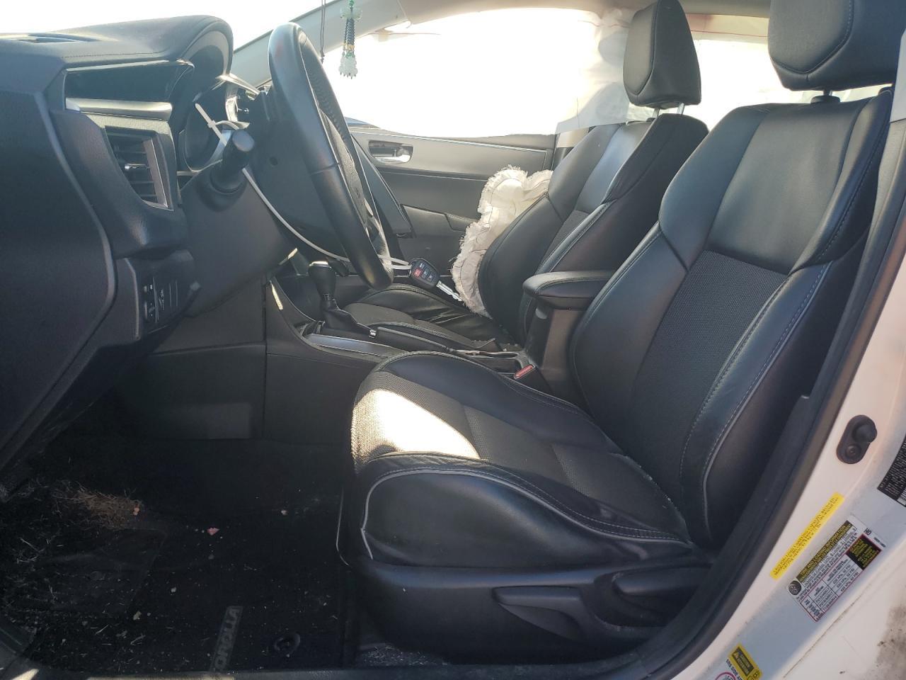 2016 TOYOTA COROLLA