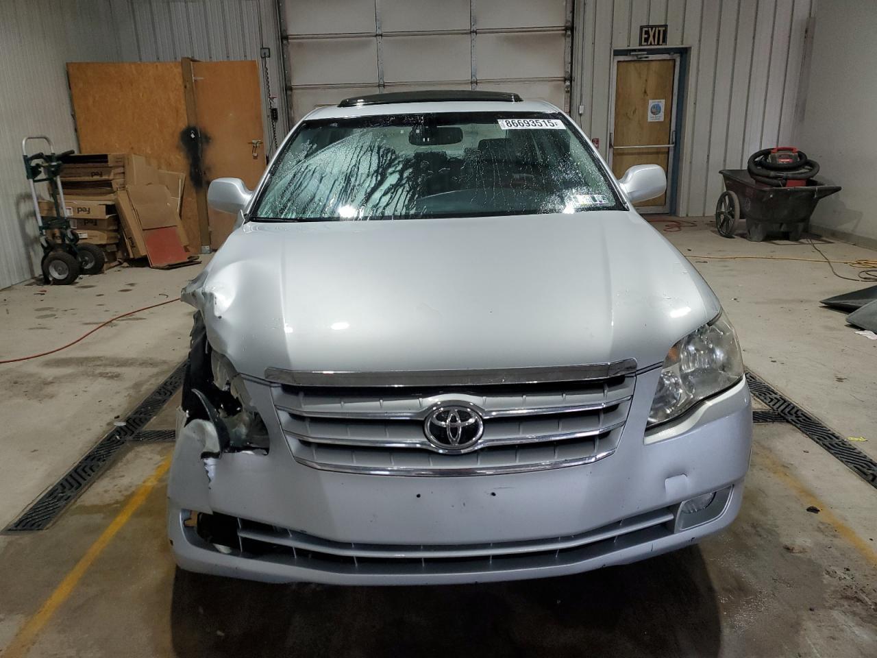 2007 TOYOTA Avalon