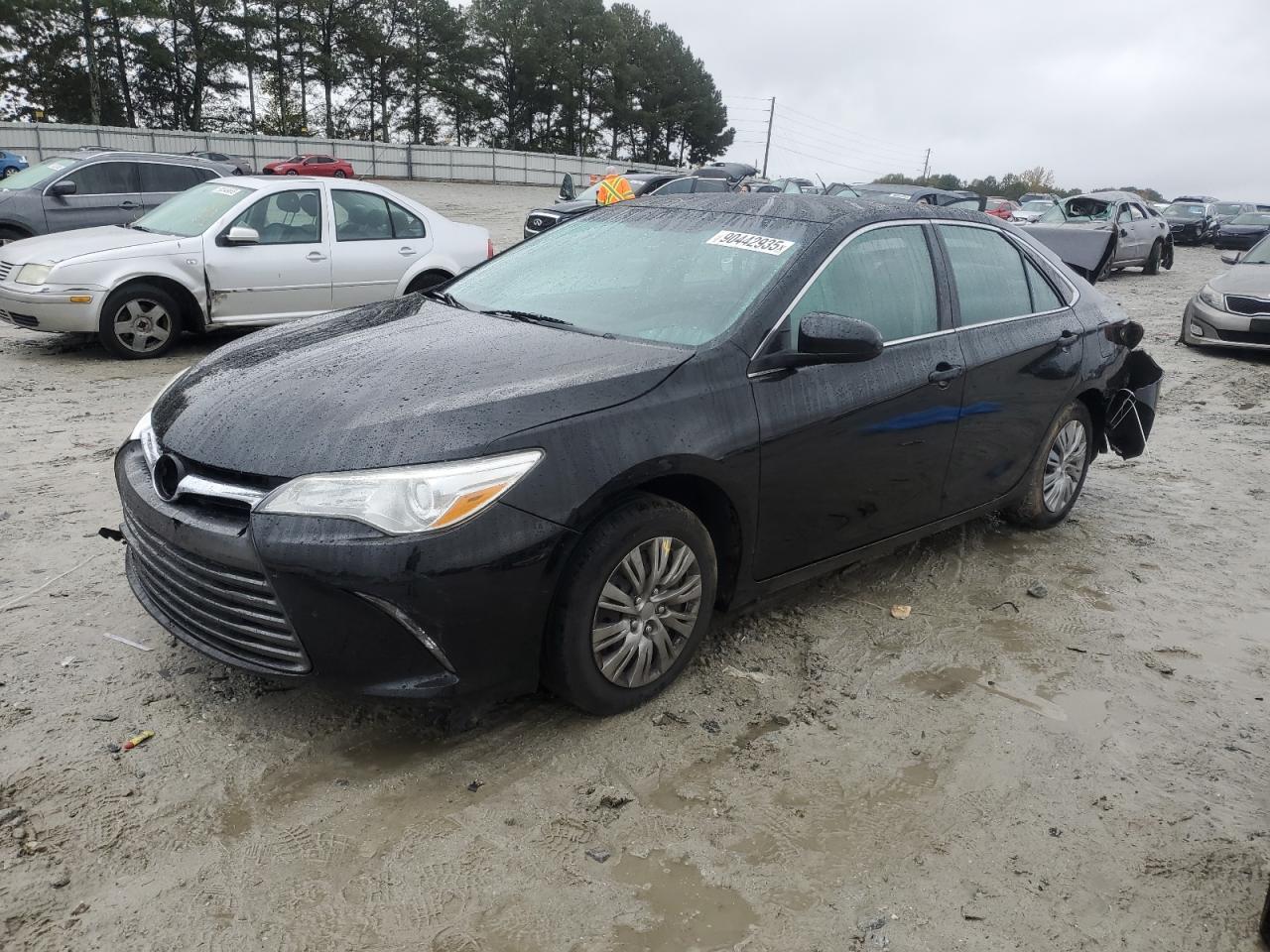 2017 TOYOTA CAMRY