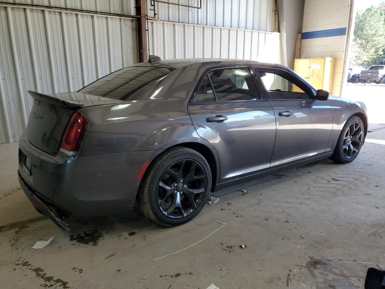 2021 CHRYSLER 300