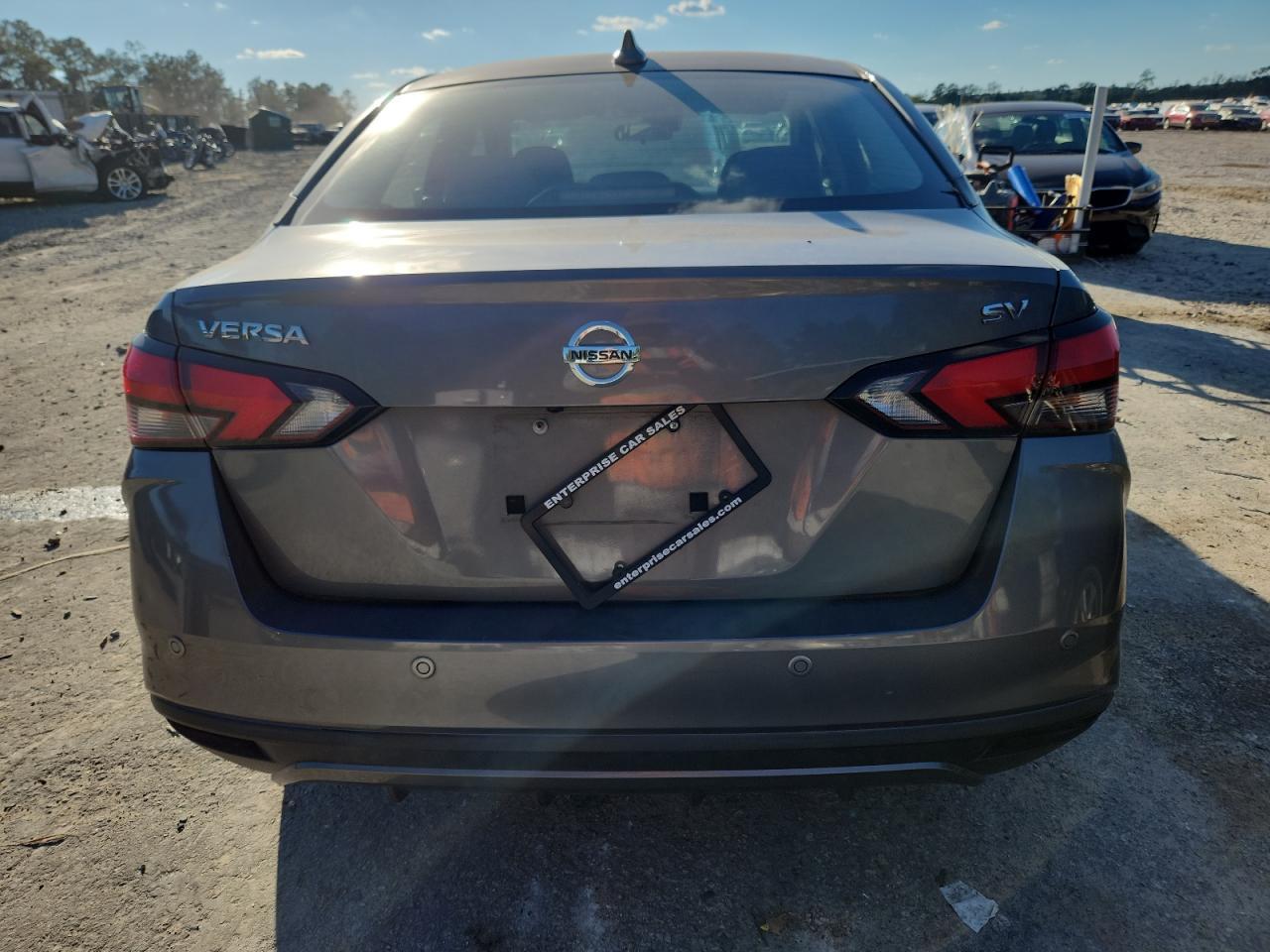2021 NISSAN VERSA