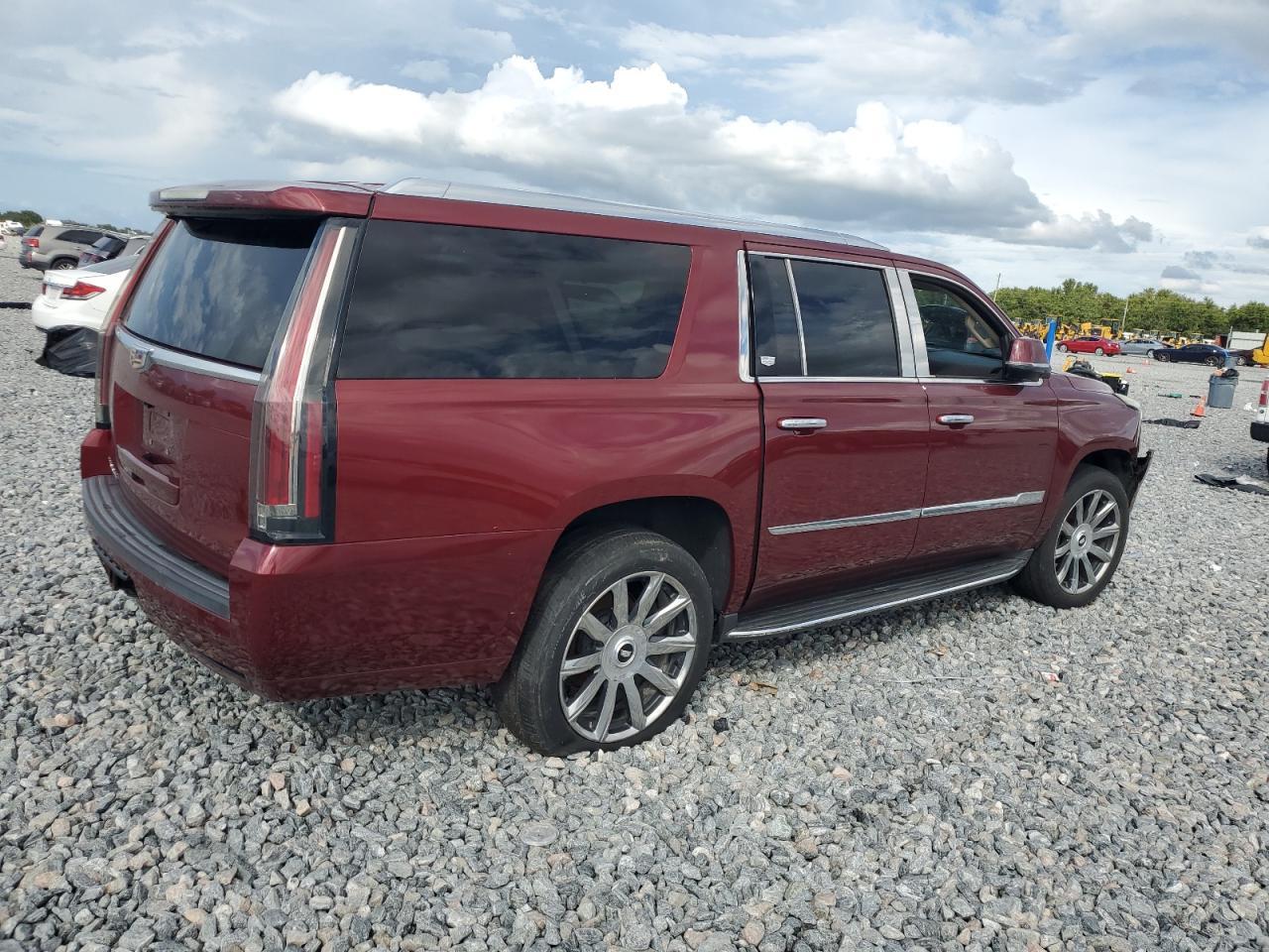 2017 CADILLAC Escalade ESV
