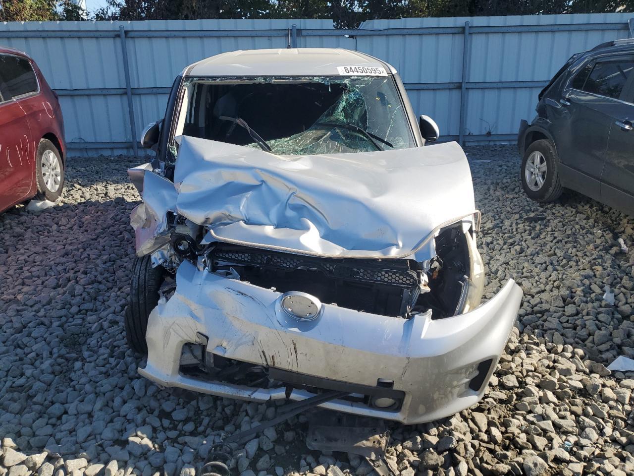 2012 TOYOTA SCION
