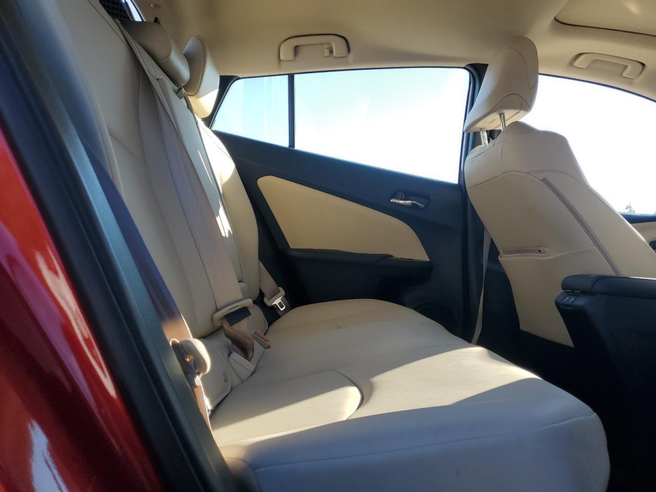 2020 TOYOTA PRIUS