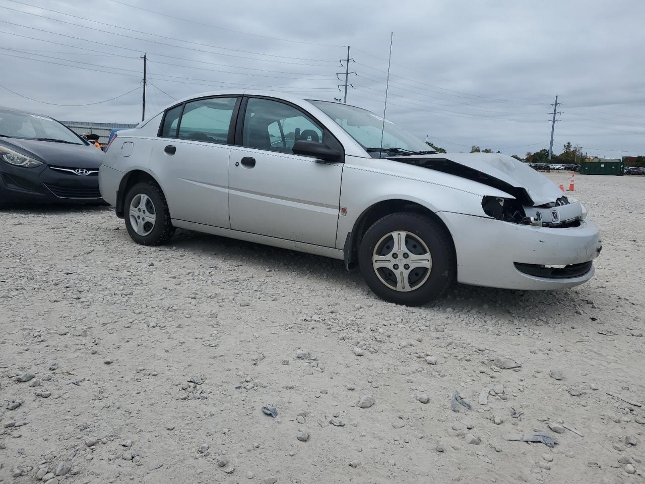 2004 SATURN Ion