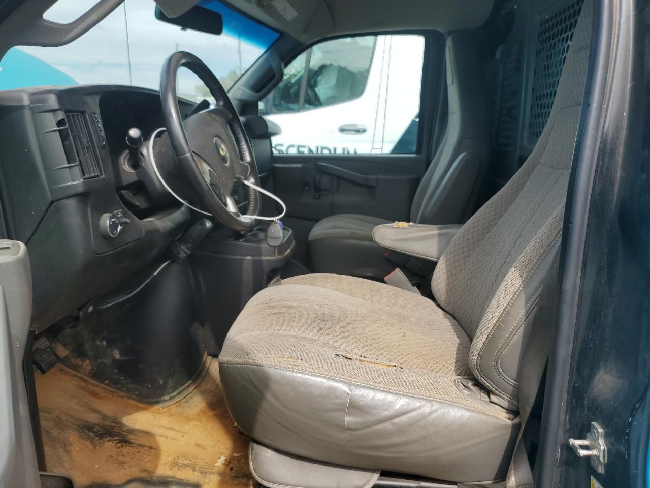 2017 CHEVROLET EXPRESS 2500