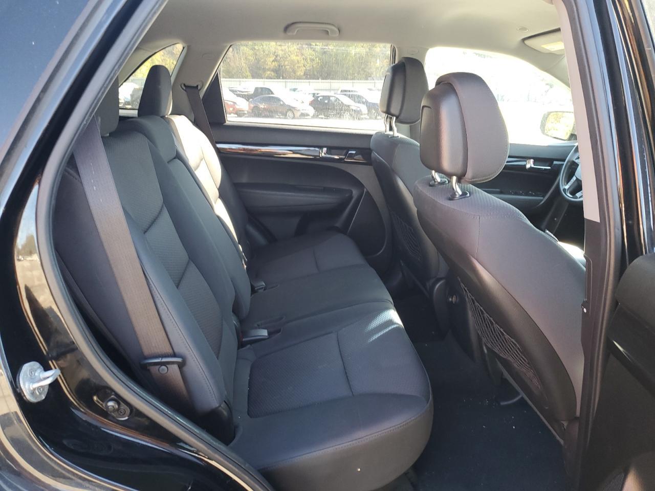 2011 KIA SORENTO