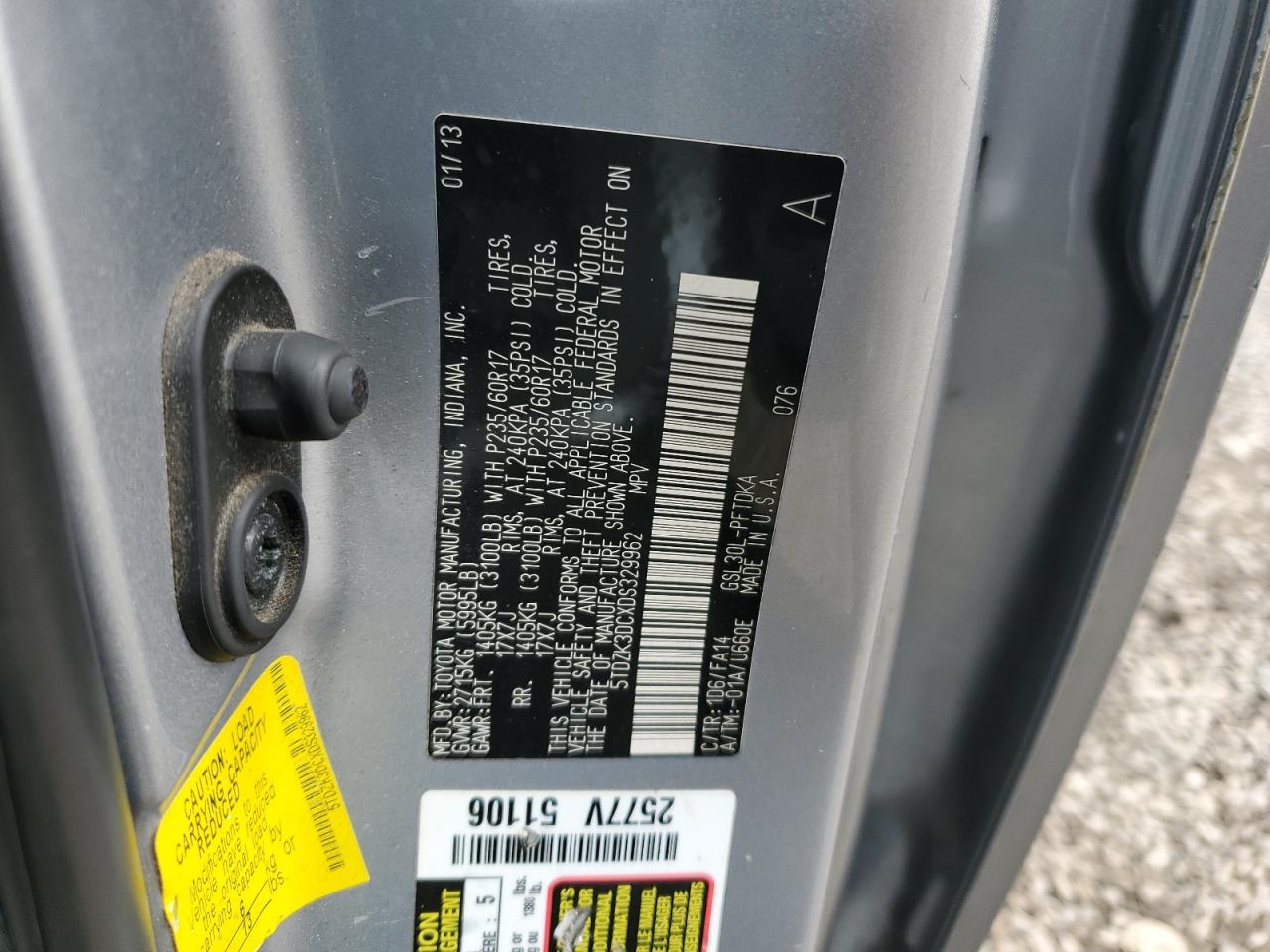 2013 TOYOTA SIENNA