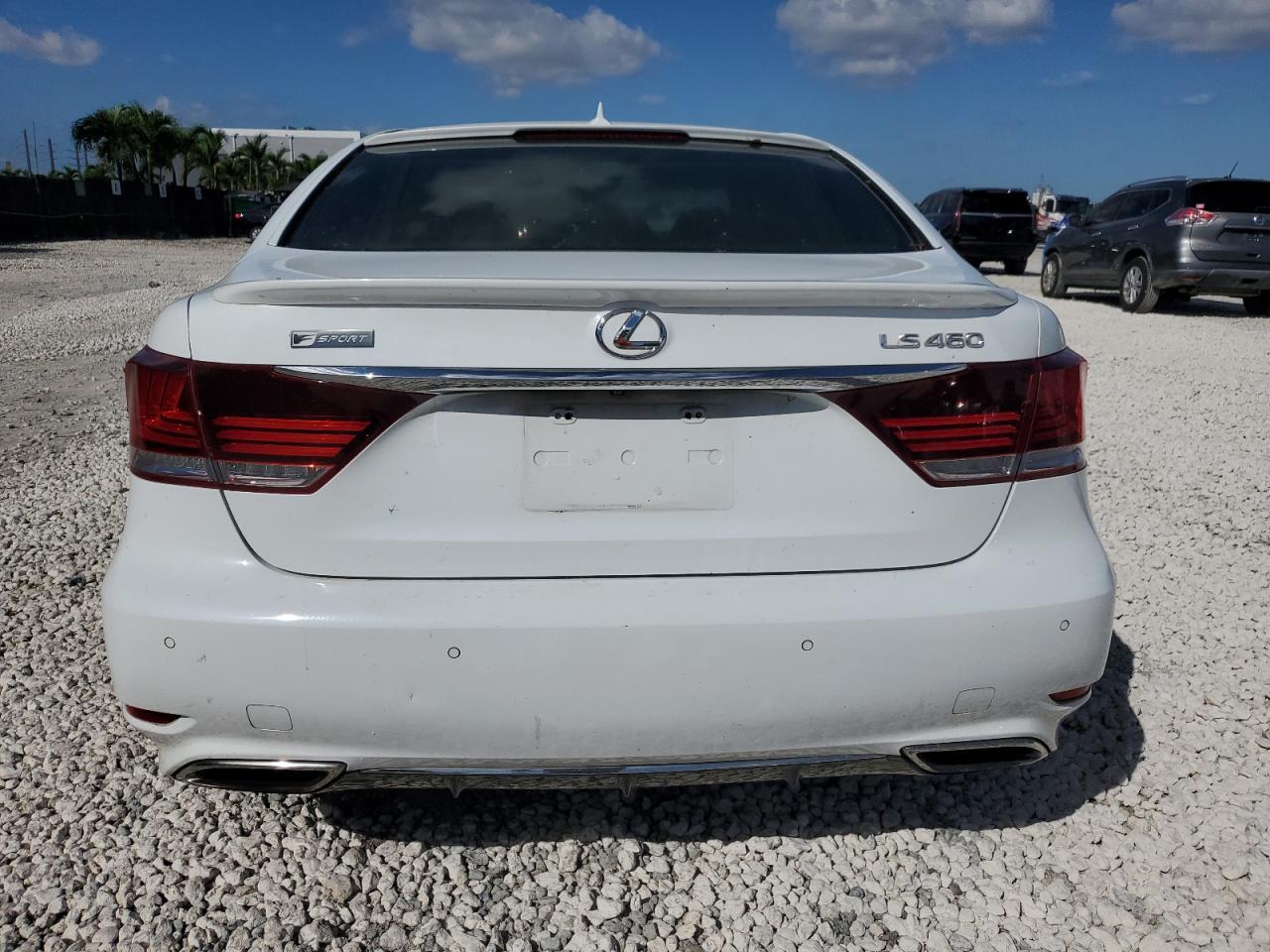 2013 LEXUS LS 460