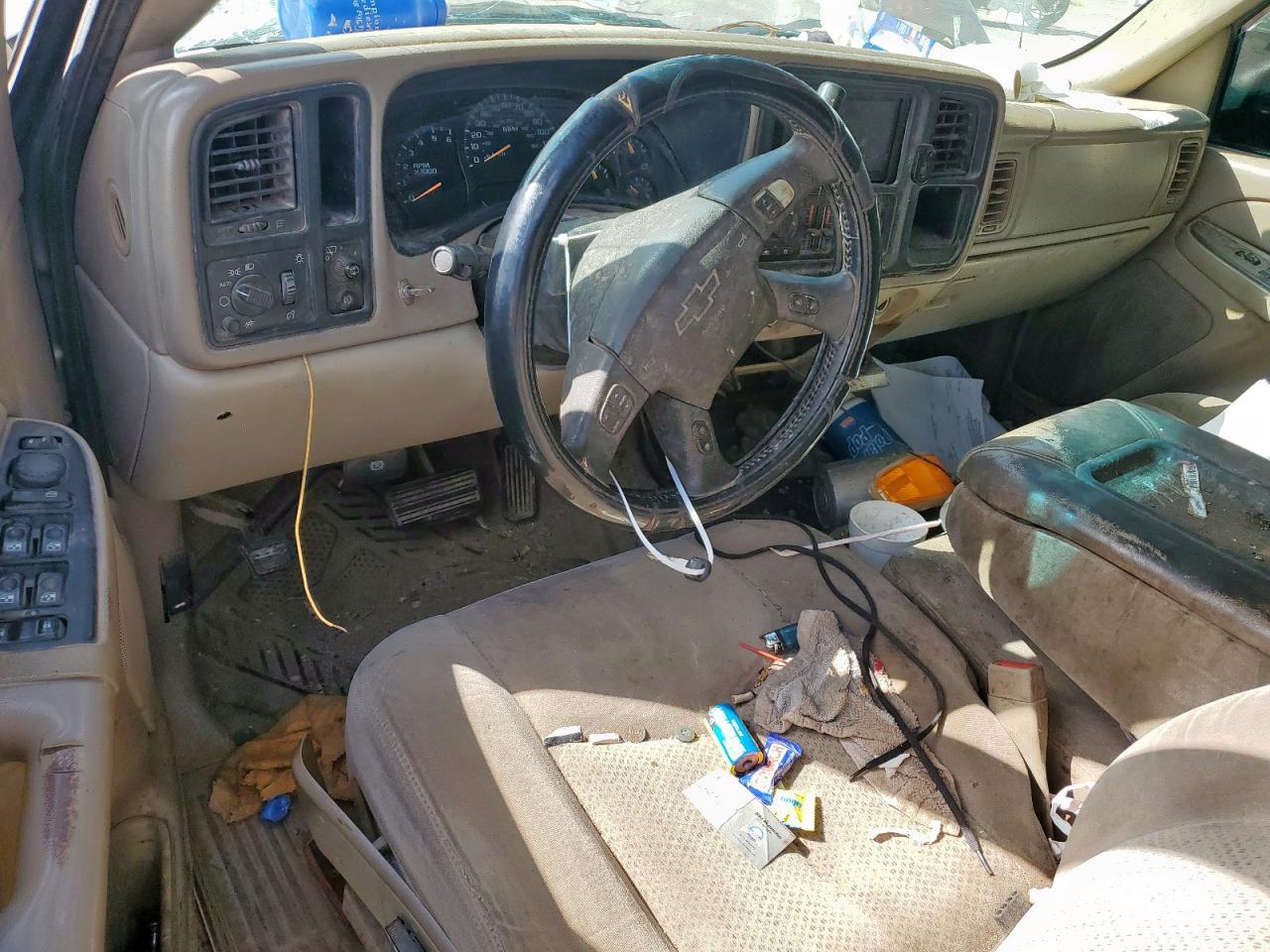 2005 CHEVROLET Suburban