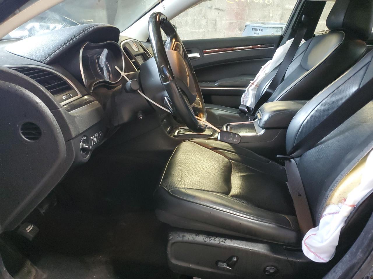 2017 CHRYSLER 300