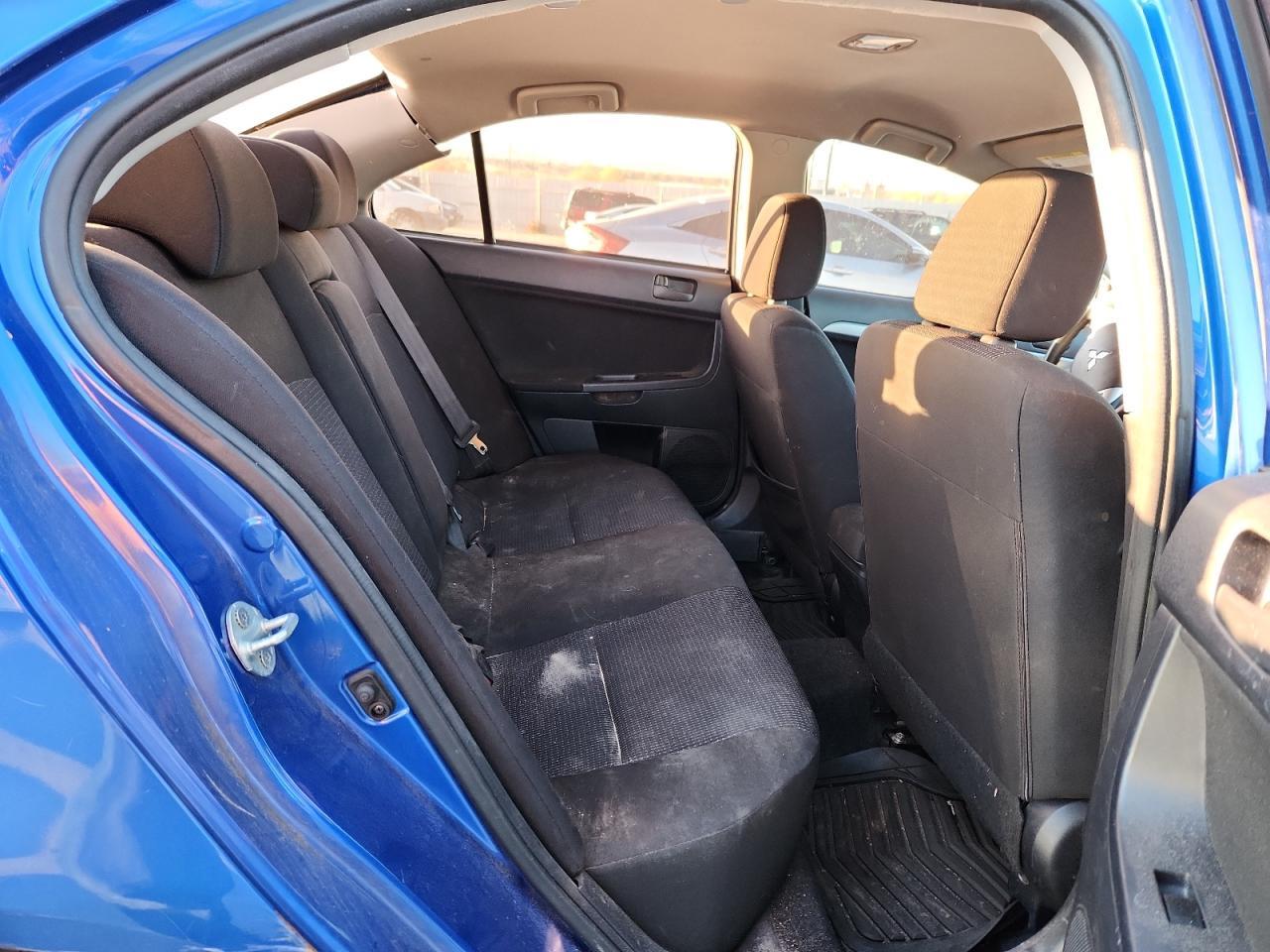 2011 MITSUBISHI LANCER