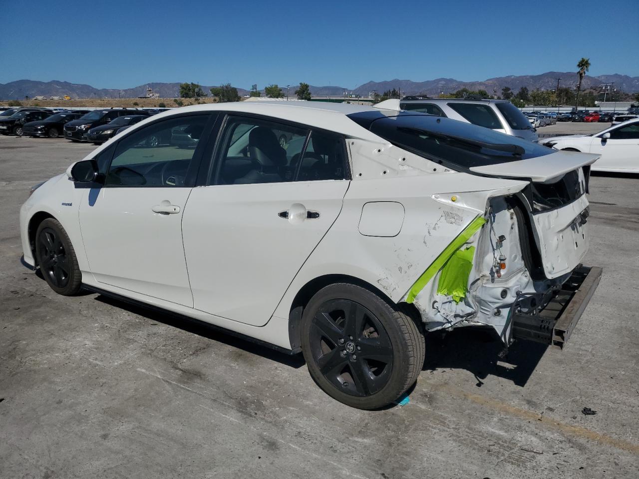 2017 TOYOTA PRIUS