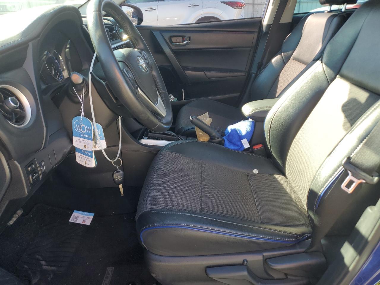 2017 TOYOTA COROLLA