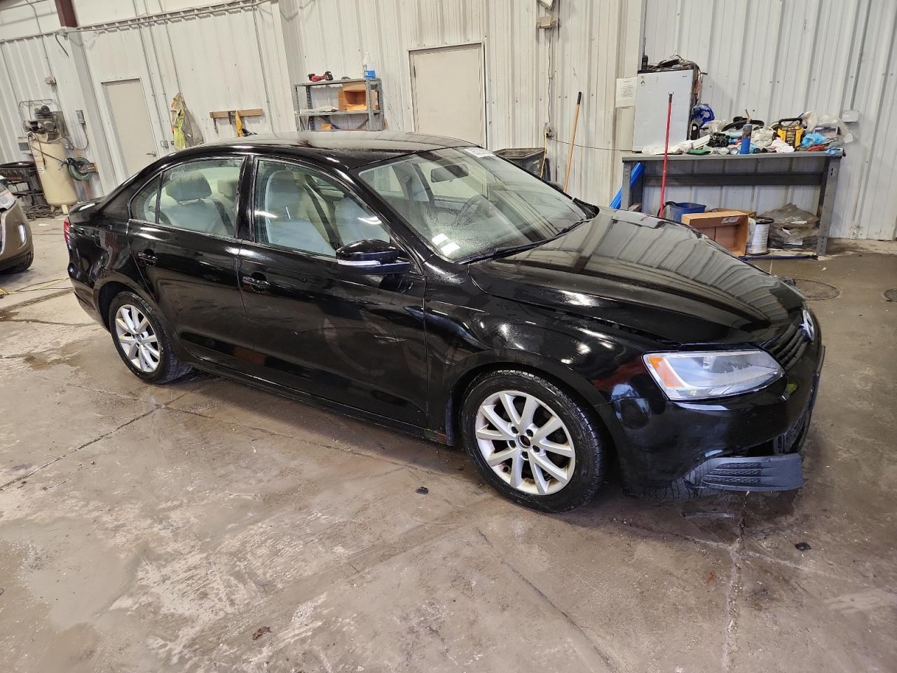 2012 VOLKSWAGEN JETTA
