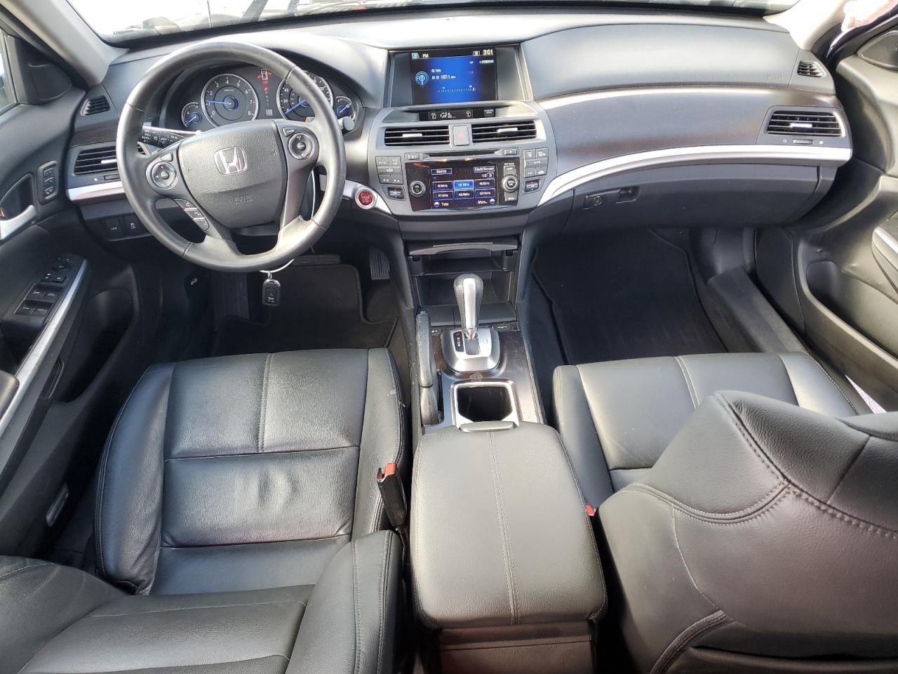2015 HONDA Crosstour