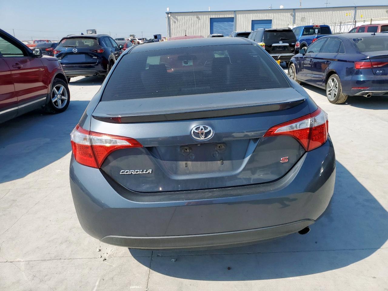 2015 TOYOTA COROLLA