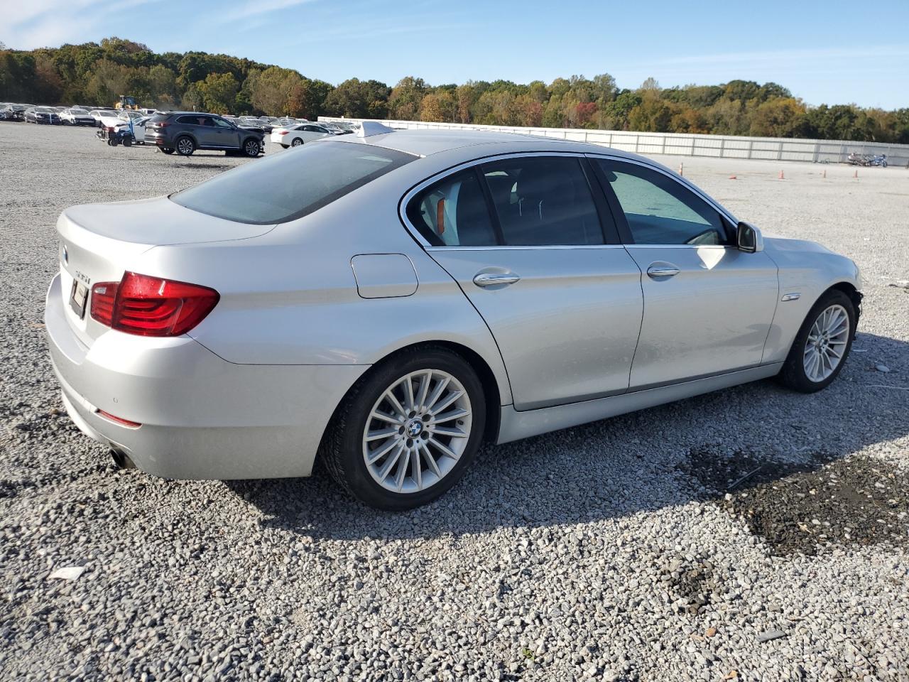 2011 BMW 5 series