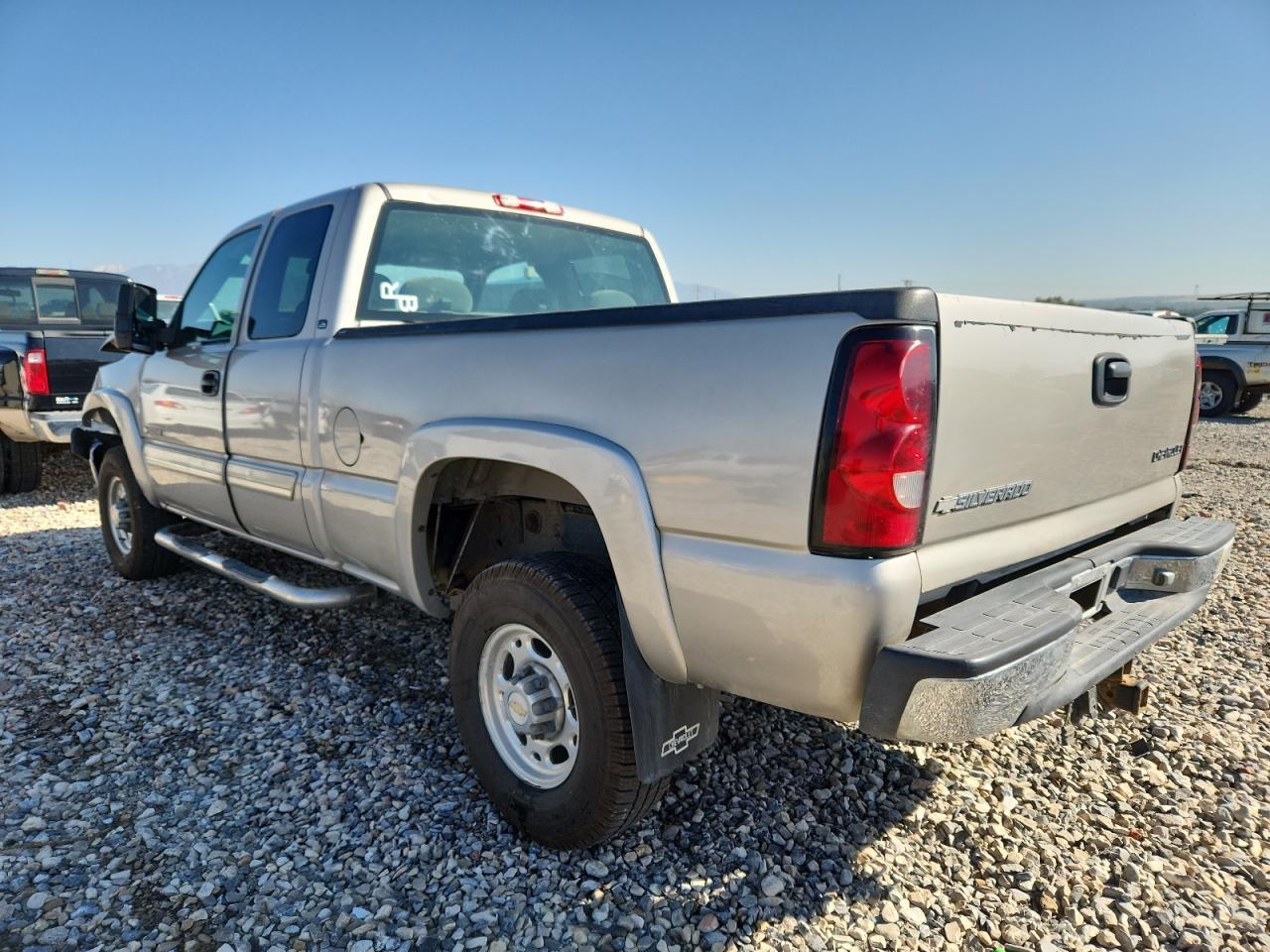 2004 CHEVROLET Silverado