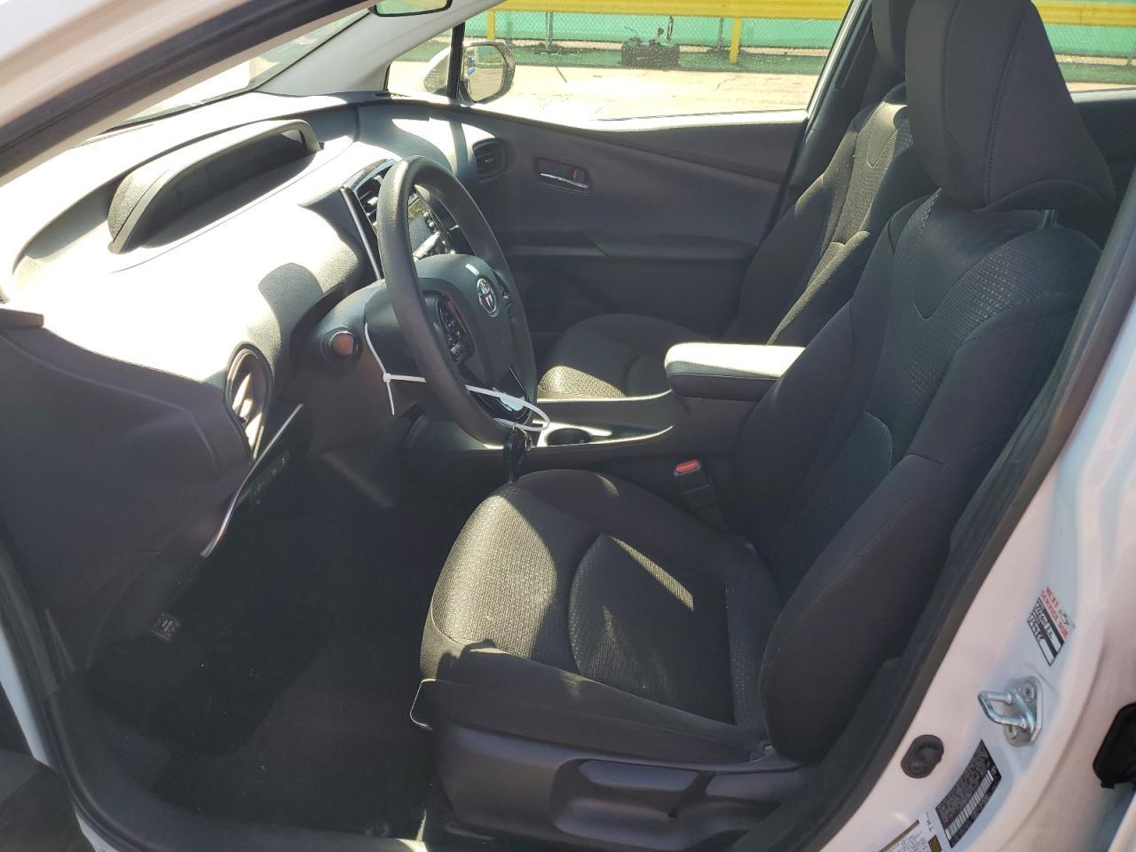 2022 TOYOTA PRIUS