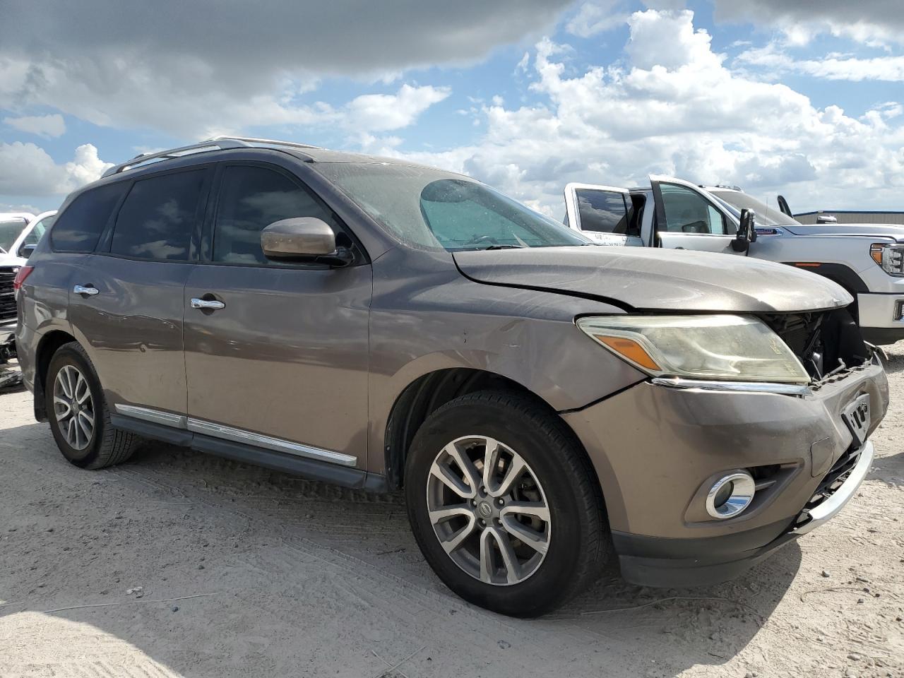 2013 NISSAN PATHFINDER