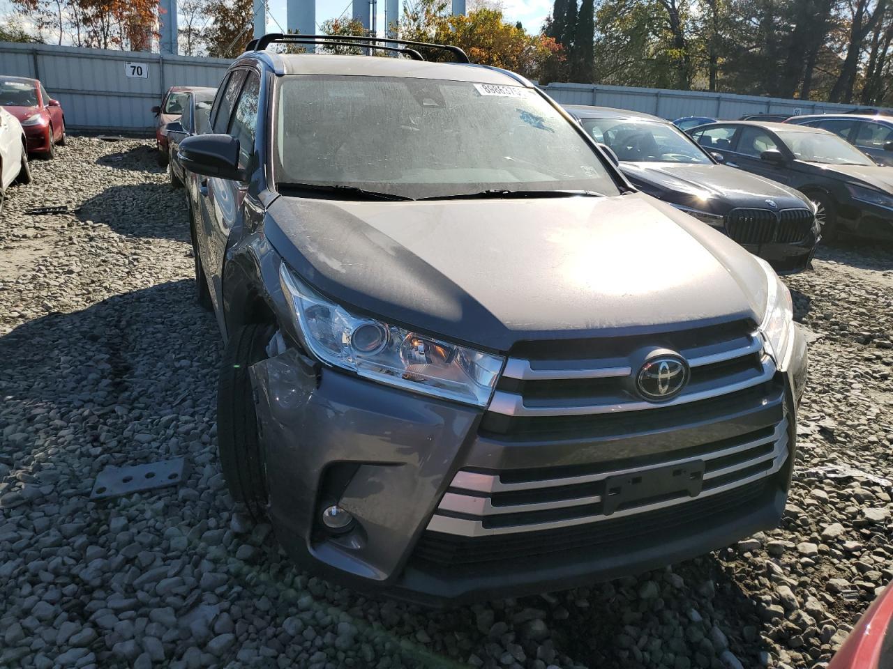 2019 TOYOTA HIGHLANDER