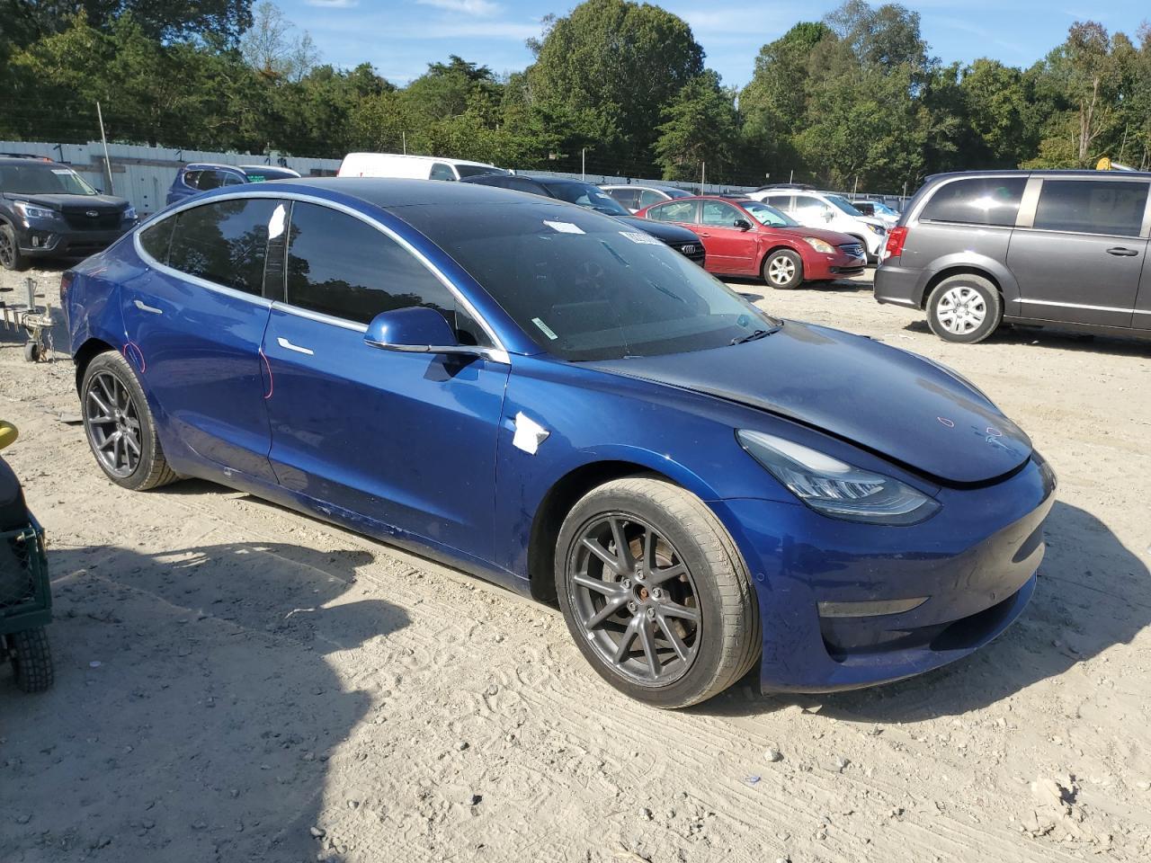 2019 TESLA MODEL 3