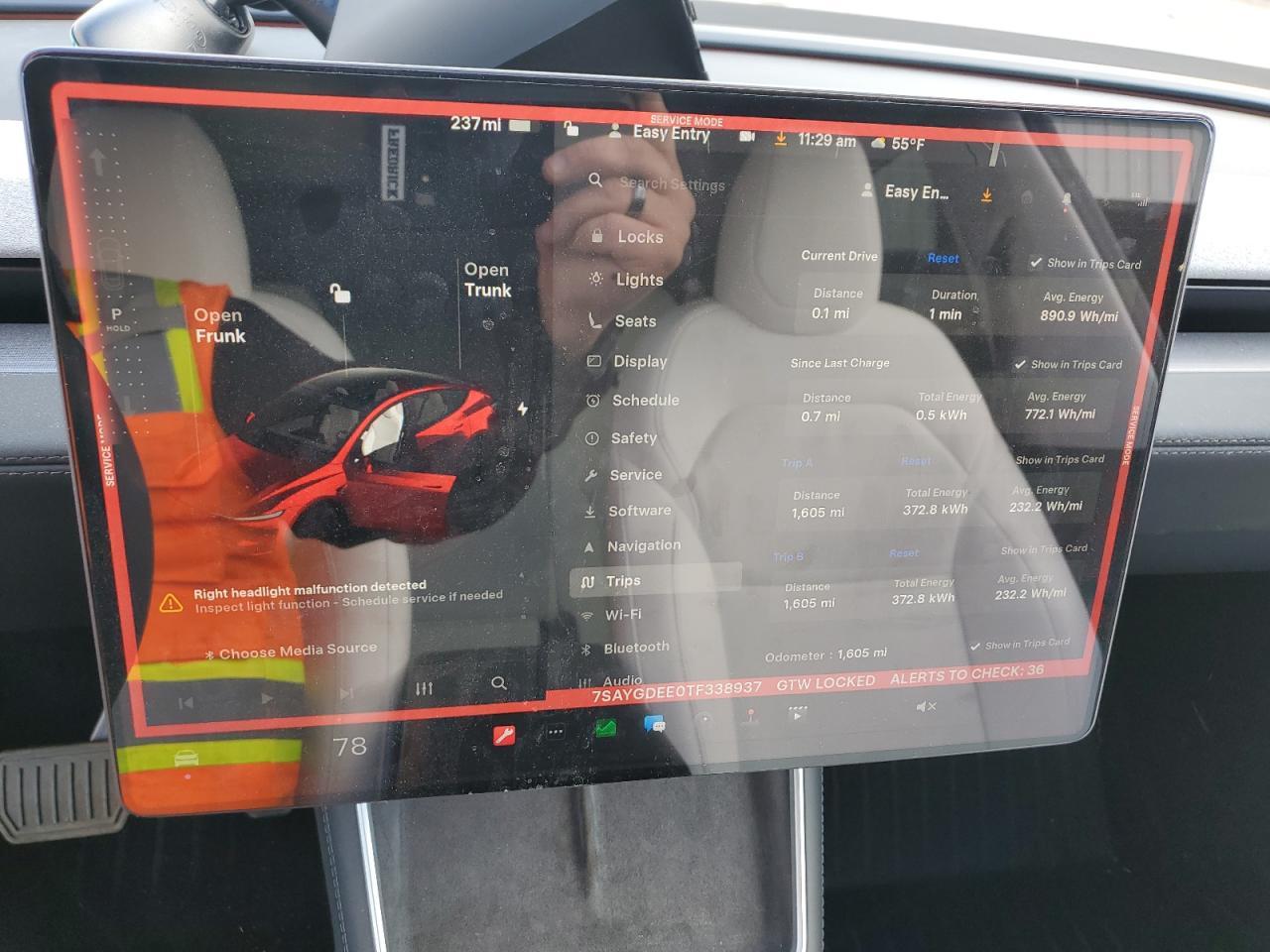 2026 TESLA MODEL Y