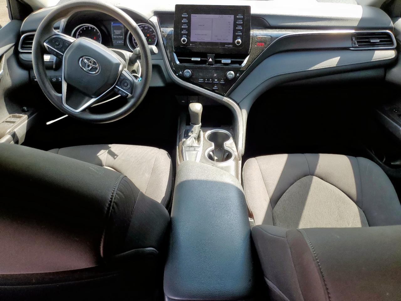 2024 TOYOTA CAMRY