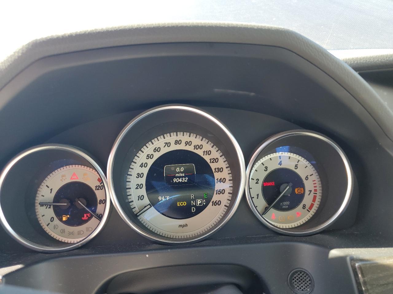 2014 MERCEDES-BENZ E-Class