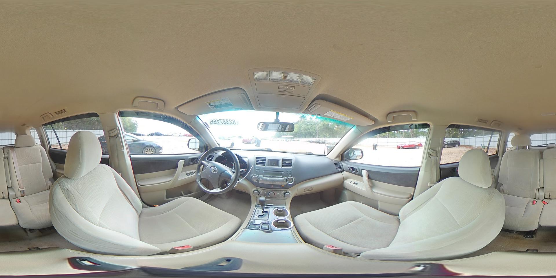 2010 TOYOTA HIGHLANDER
