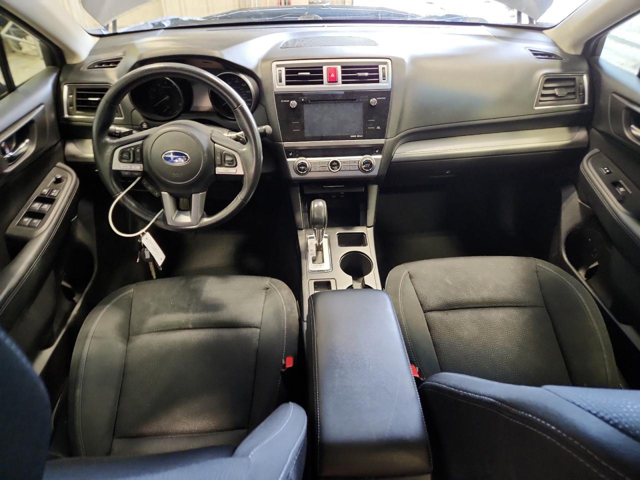 2017 SUBARU Legacy