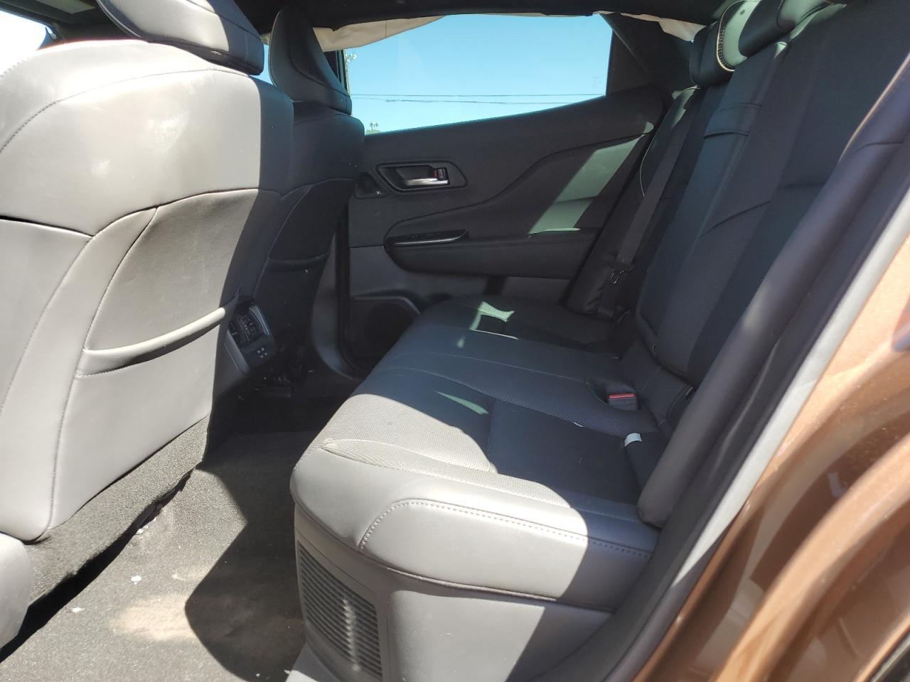 2023 TOYOTA Crown